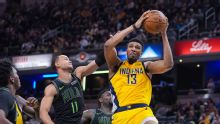 Hawks sign Tony Bradley to shore up inside depth for playoffs