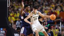NCAA championship live tracker: Michigan vs. UConn updates