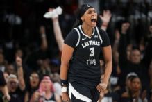 Aces re-sign NaLyssa Smith, Dana Evans, among other moves