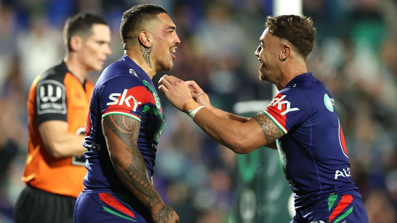 Warriors survive shaky second half to down Titans