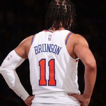 Jalen Brunson nets 28 points, Knicks outlast Hawks in Game 1