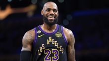 LeBron James y cómo logra lo imposible: vencer al tiempo