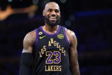LeBron James informs Lakers he plans to play elsewhere in 2026-27