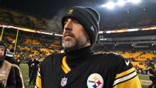 Steelers dan más tiempo a Aaron Rodgers para meditar sobre futuro