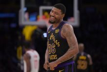 Marcus Smart's breakout game helps Lakers go up 2-0 on Rockets