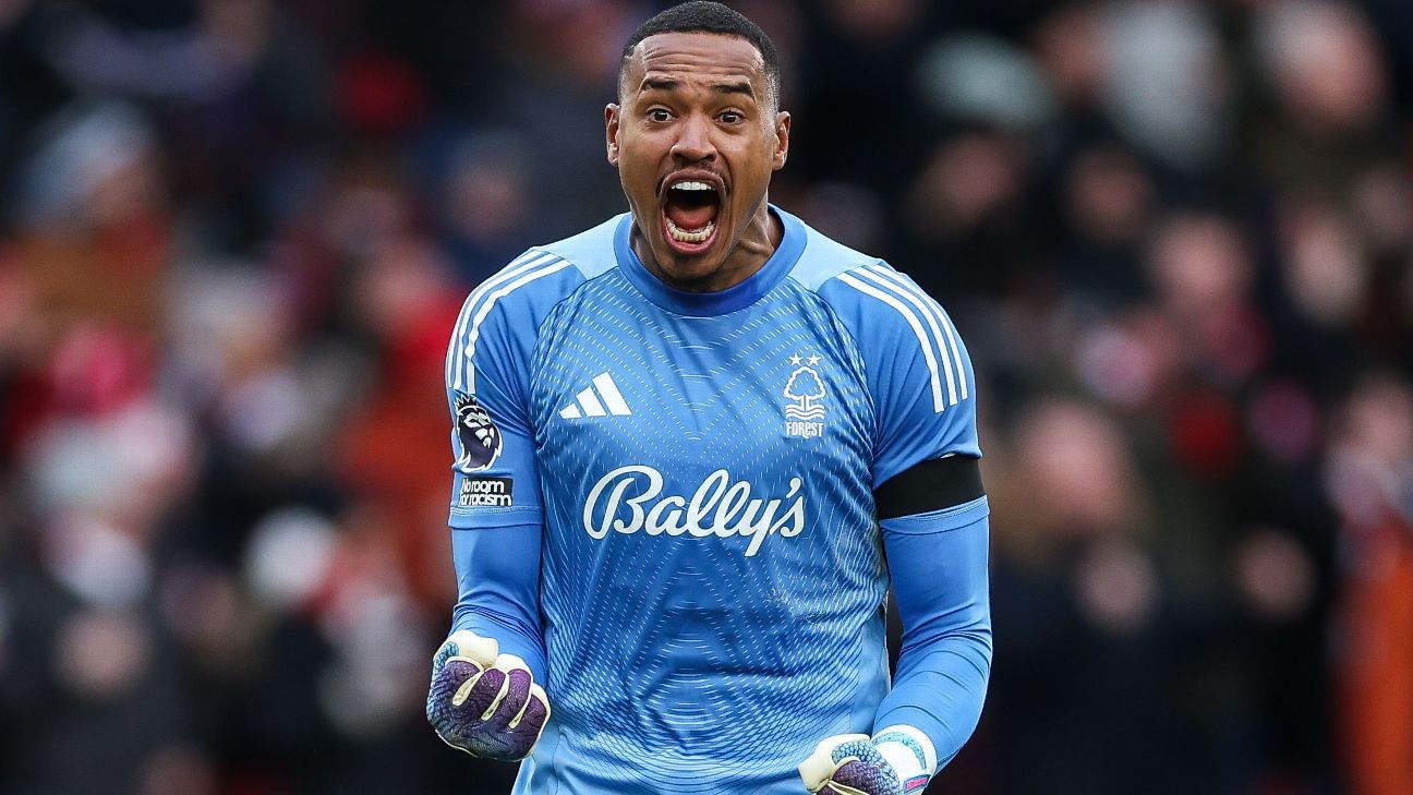 Quanto Forest quer receber por John, alvo do Cruzeiro, após colocar goleiro em lista de negociáveis - e por que valor pode até cair