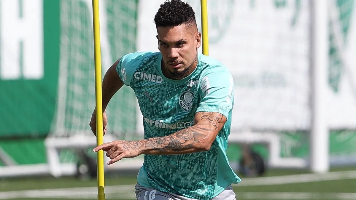 Paulinho segue em recondicionamento físico e ainda não voltará a jogar pelo Palmeiras contra o Jacuipense