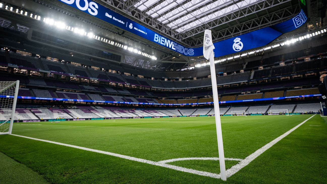 Bernabéu turns into clay court for Madrid Open