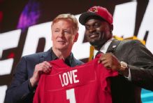 Jeremiyah Love favored for ROY, followed by Carnell Tate, Fernando Mendoza