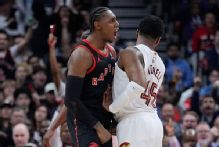 Barrett, Barnes each score 33, revive Raptors' hopes in Game 3