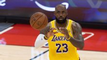 LeBron James y Lakers remontan en prórroga y van 3-0 ante Rockets