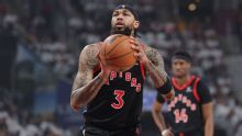 Brandon Ingram (talón), de Raptors, abandona revés de J5 vs. Cavs