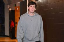 Lakers' Austin Reaves returns in Game 5 after missing 9 games