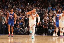 Knicks stay on historic roll, crush 76ers by 39 in Game 1