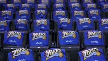 NBA Playoffs 2026: 76ers donan boletos para evitar fans de Knicks