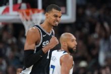 Wemby's bounce-back fuels rout as Spurs take 3-2 series lead