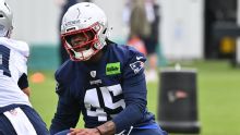 Patriots' Hutchins pleads not guilty to domestic assault charge