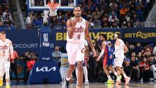 Cavaliers gana de visita y pone a Pistons al borde de la eliminación