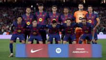 Em torneio inusitado, Barcelona perde título, mas Raphinha marca no primeiro amistoso da temporada