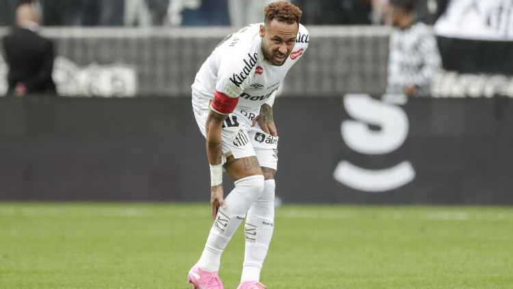 Neymar suffers calf injury, to miss Santos games ahead of World Cup