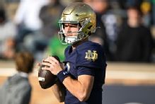 Sources: Notre Dame passes Ohio State for richest patch deal
