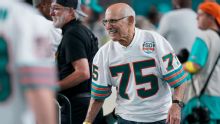 NFL: Falleció miembro de Dolphins invictos Manny Fernandez