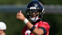 C.J. Stroud no deja que negociación de contrato con Texans lo consuma
