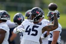 Texans LB E.J. Speed out indefinitely after injuring quad