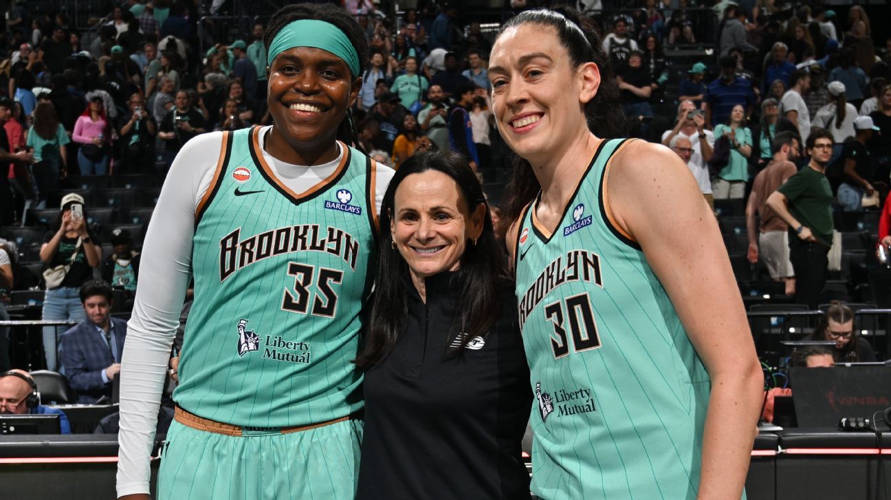 Sandy Brondello recebe ovação em retorno a Nova York