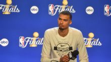 Wembanyama assume responsabilidade por erro dos Spurs no final do Jogo 2 das finais da NBA contra os Knicks: 'Joguei essa fora'
