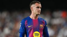 Transfer rumors, news: Man United, Chelsea eye move for Barça's Casadó