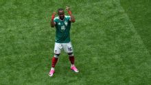 Julián Quiñones, de duda en el Tri a nominado para el Balón de Oro