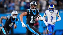 Jalen Coker y Panthers acuerdan extensión de contrato