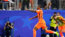 Transfer rumors, news: PSG battle Man United for Summerville