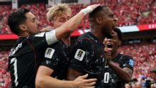 Co-hosts Canada beat South Africa to book 1st last-16 spot