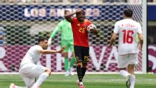 World Cup Daily: 10-player Belgium drop points to Iran