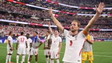 Why are England fans singing 'Wonderwall' at the World Cup?