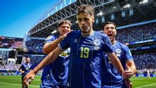 Bosnia beat Qatar, likely to face U.S. in knockouts