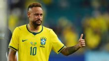 Dá para jogar mais que 20 minutos? A resposta de Neymar após volta à Seleção na Copa do Mundo