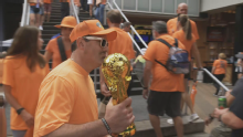 Liveblog: Storm op komst in Kansas City, toch lopen Oranjefans warm voor laatste groepsduel