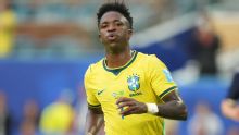 Estrela da Espanha põe Vinicius Jr. entre 'animais' que brilham na Copa e se derrete por Messi