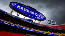 Liveblog: Donkere wolken en onweer rondom Arrowhead Stadium
