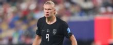 Haaland va a la banca en el partido Noruega vs Francia