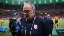Bielsa, visiblemente enojado: "No logré potenciar el poderío que tenía Uruguay en sus jugadores"