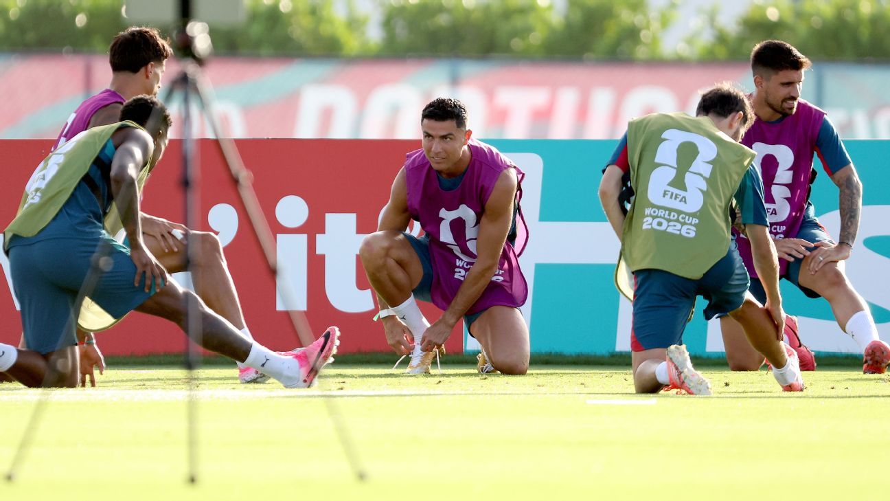 World Cup Daily LIVE: Cristiano Ronaldo's new gold...