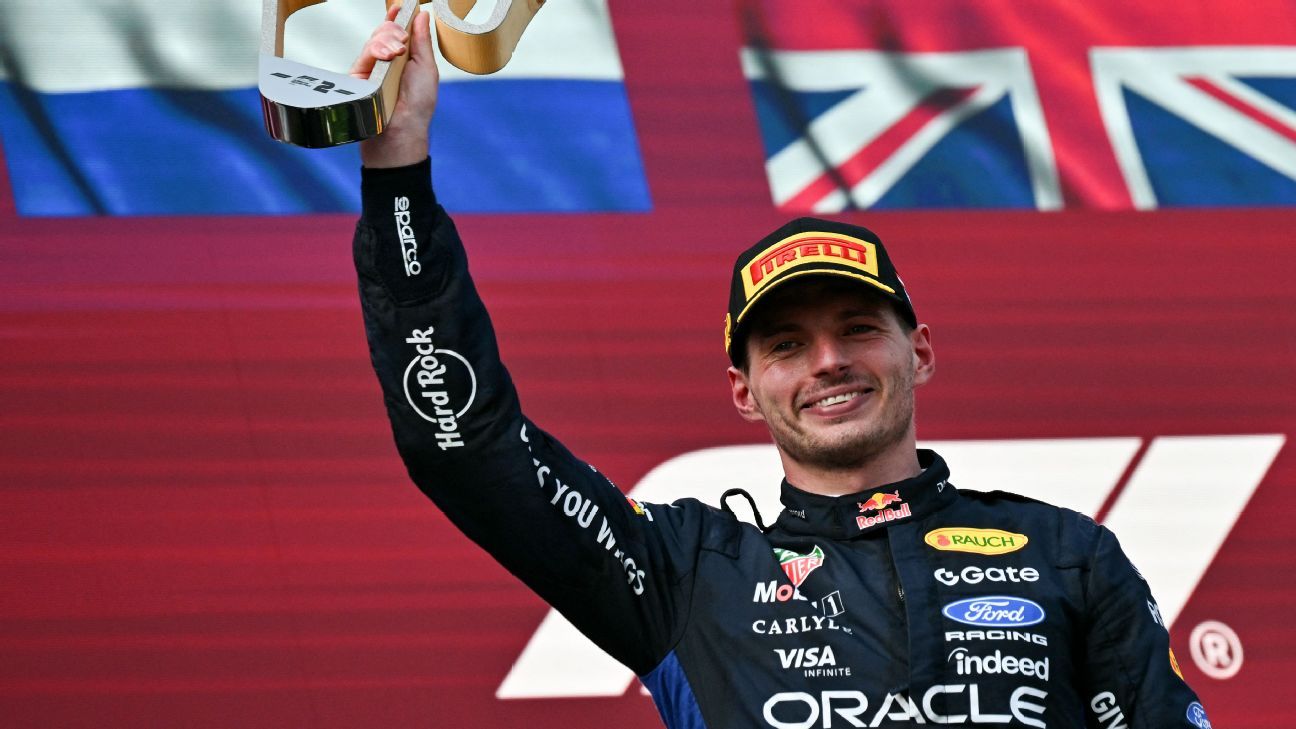 McLaren boss doesn't rule out Verstappen move