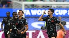 Co-hosts Canada beat South Africa to book 1st last-16 spot