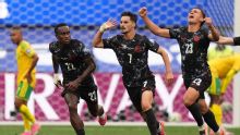 Canadá gana y avanza a octavos de un Mundial por primera vez
