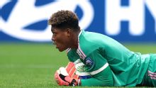 Zion Suzuki, goleiro do Japão contra o Brasil, superou preconceito para se firmar até Copa do Mundo