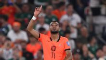 El emotivo festejo de Gakpo, que anotó el 1-0 de Países Bajos ante Marruecos tras perder a su hijo
